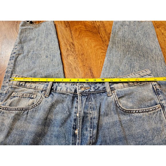 90's Divided H&M Mom Jeans | High Waisted | Ankle Length | Fly 5 Button| Sz 16 - Picture 3 of 10